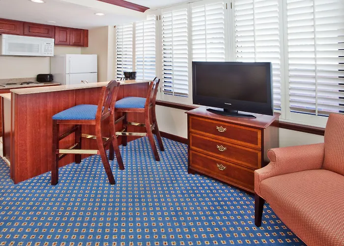 Staybridge Suites Savannah Historic District By Ihg