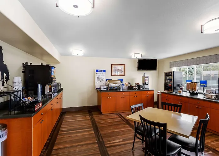 Best Western Rose Quartz Inn