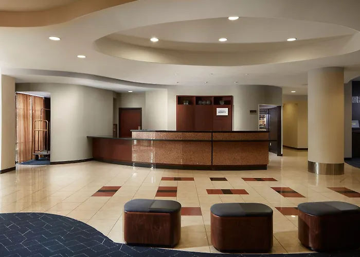 Courtyard By Marriott Winchester Medical Center