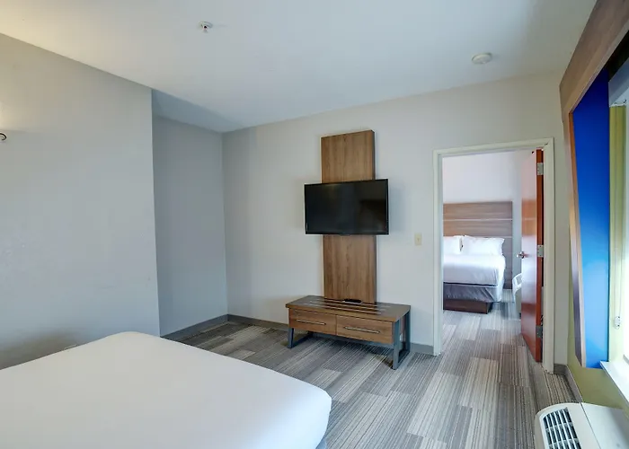 Holiday Inn Express La Plata By Ihg