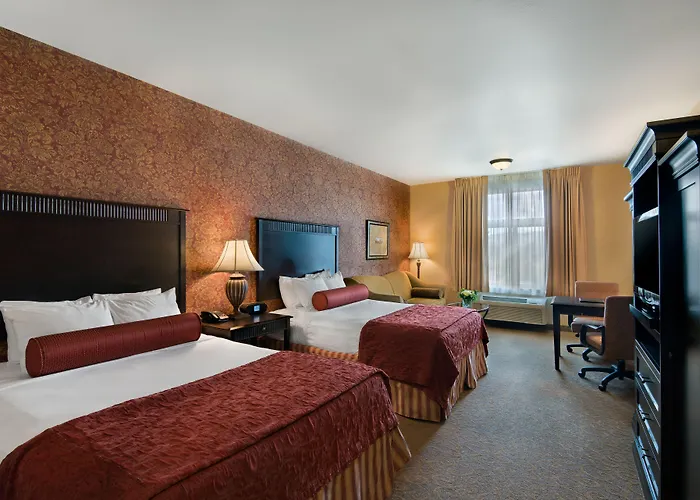 Oxford Suites Boise