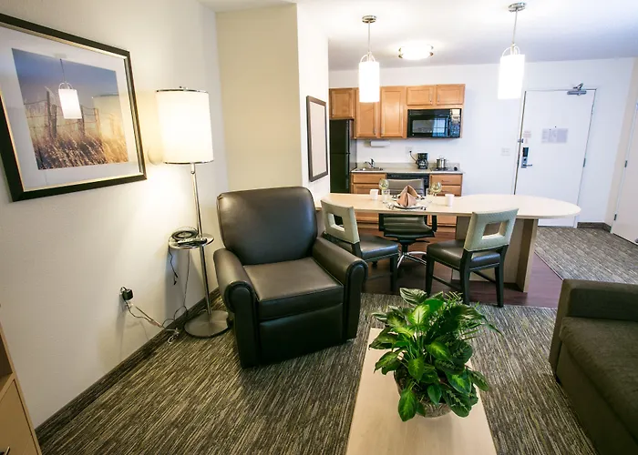 Candlewood Suites Fargo-North Dakota State University By Ihg