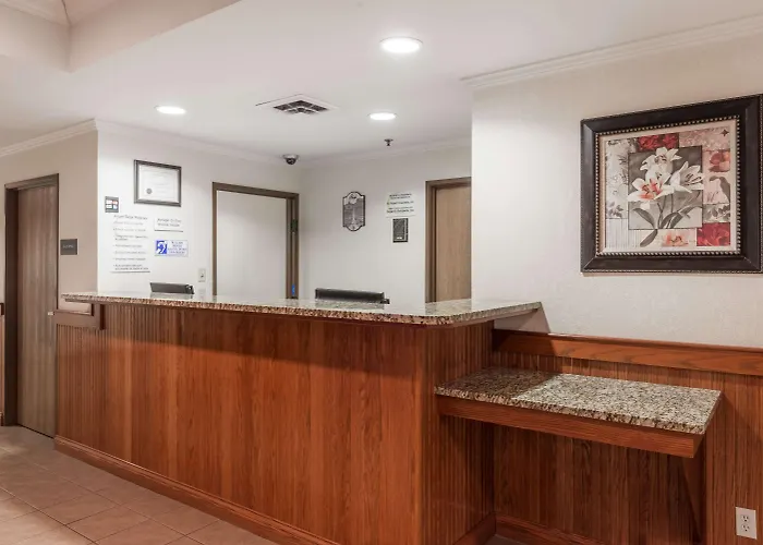 Super 8 By Wyndham St Robert Ft Leonard Wood Area