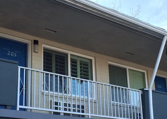 University Inn Asu/Tempe (Adults Only)