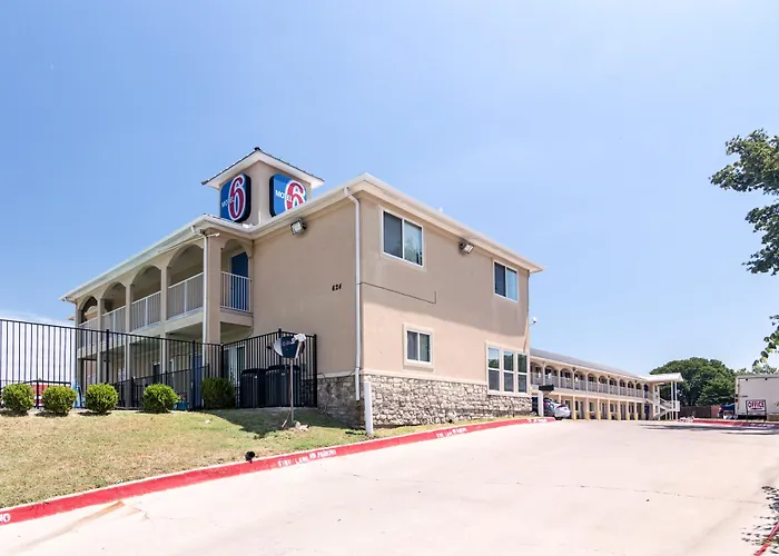 Motel 6-Azle, Tx