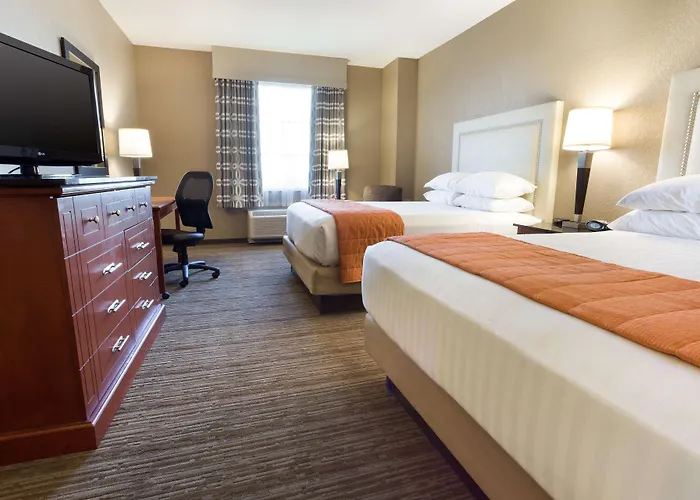 Drury Inn & Suites Cincinnati Sharonville