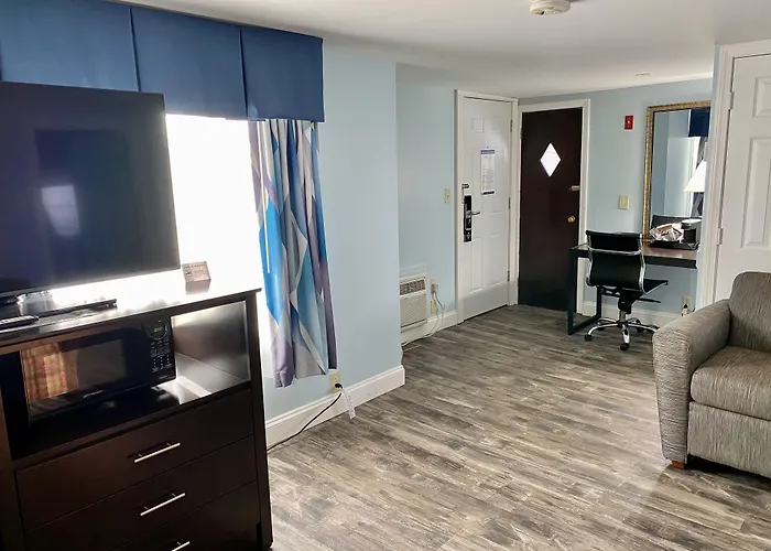 Days Inn By Wyndham Lincoln