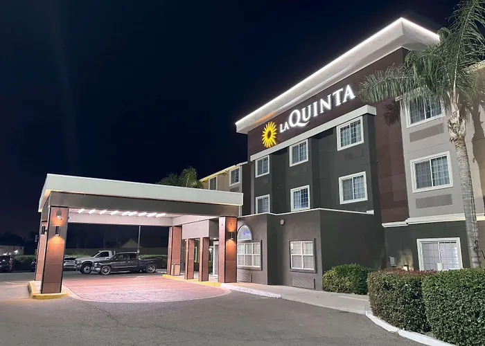 La Quinta By Wyndham Tulare