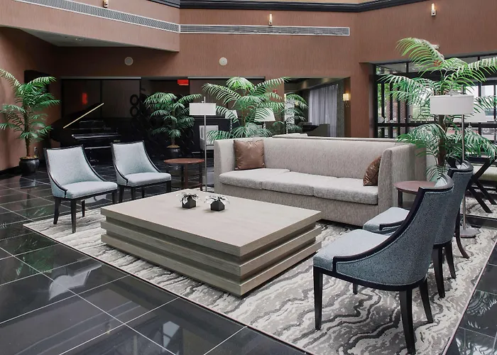 Doubletree Suites By Hilton Bentonville