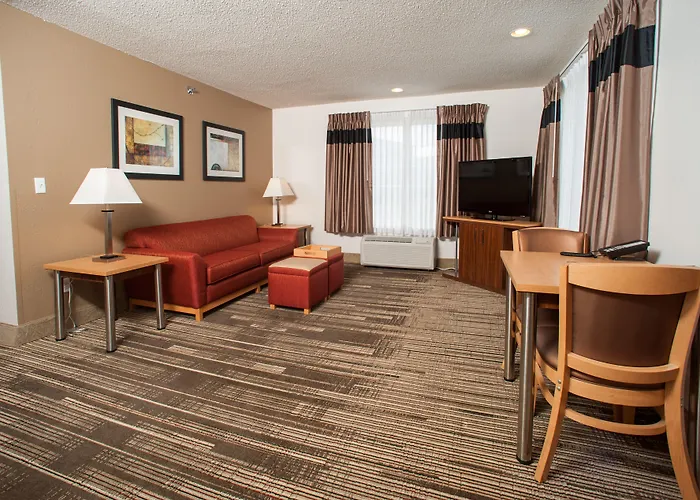Northfield Inn Suites And Conference Center