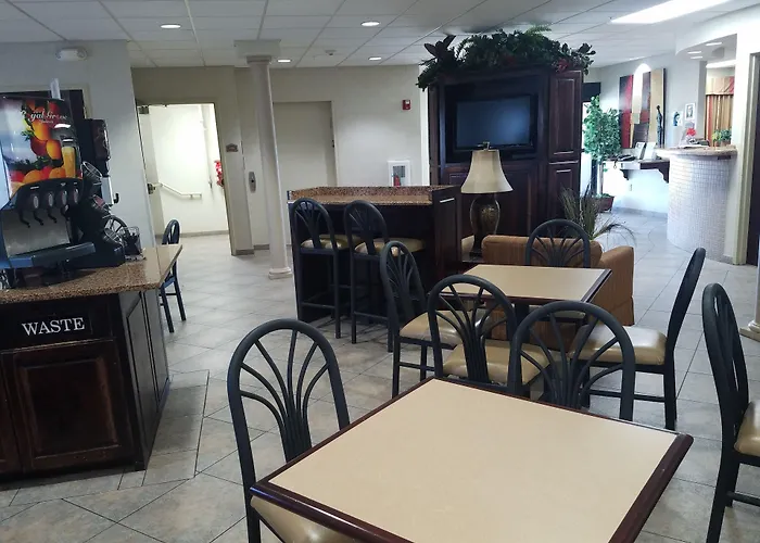 Hometown Hotel
