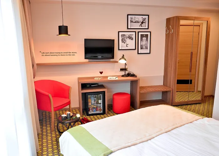 Hotel Capitolina City Chic