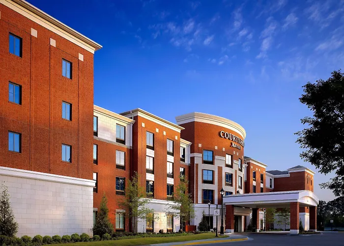 Courtyard By Marriott Memphis Collierville