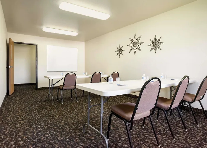 Travelodge By Wyndham Bill Wy Thunder Basin Ntl Grassland