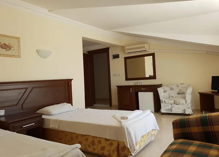 Navy Hotel