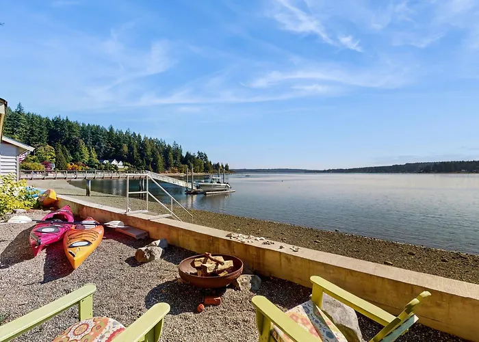 Hale Passage Beach House