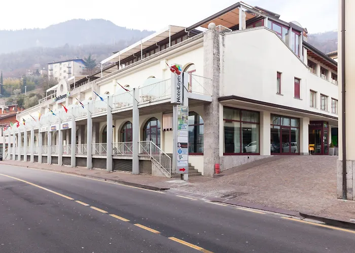 Hotel Lovere Resort & Spa