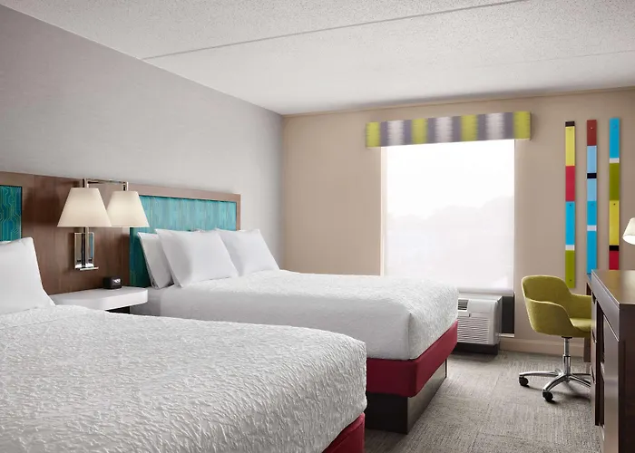 Hampton Inn & Suites West Haven