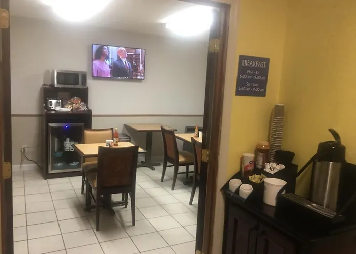 Loyalty Inn Hawkinsville
