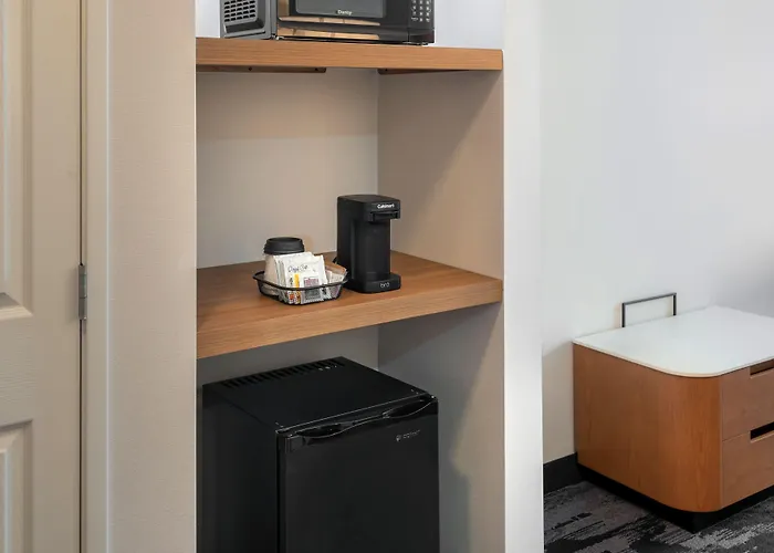 Fairfield By Marriott Inn & Suites Rome Ny