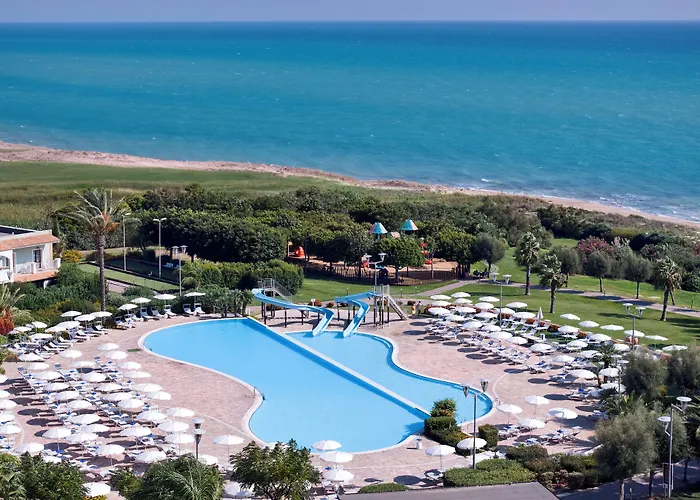 Serenusa Resort
