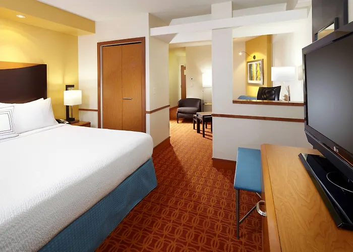 Fairfield Inn & Suites Pittsburgh Neville Island