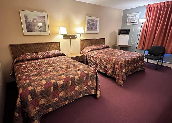 Pamola Motor Lodge