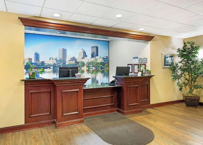 Best Western Plus Victor Inn & Suites
