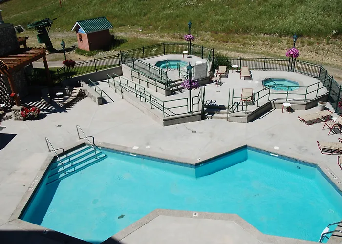 Polaris Lodge