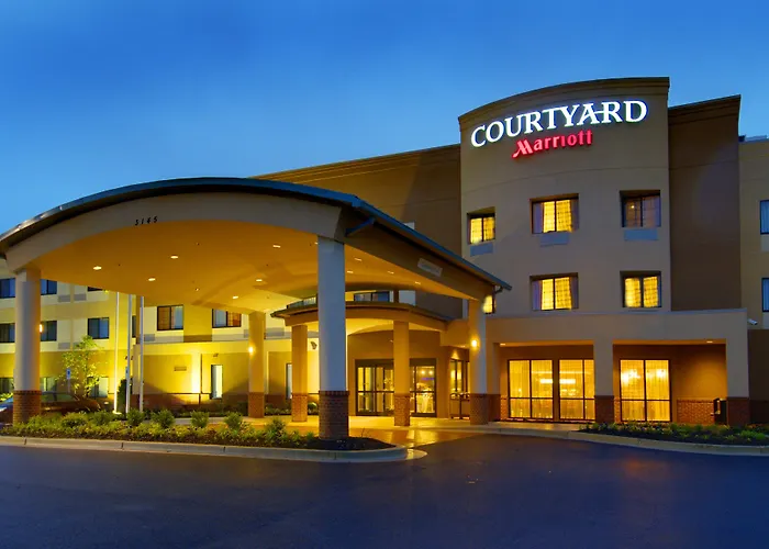 Courtyard By Marriott Waldorf
