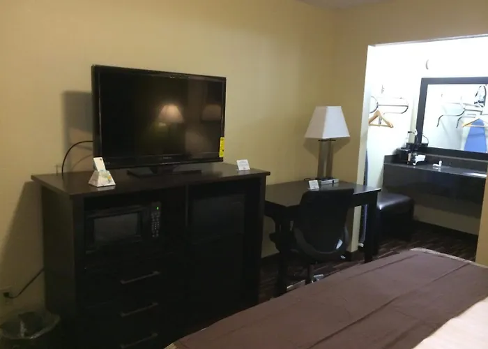 Boarders Inn & Suites By Cobblestone Hotels - Ashland City