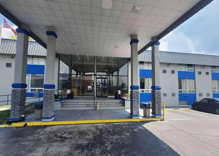 Days Inn By Wyndham Fort Wright Cincinnati Area
