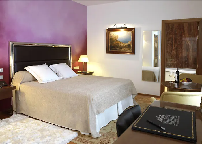 Mirador De Dalt Vila-Relais & Chateaux