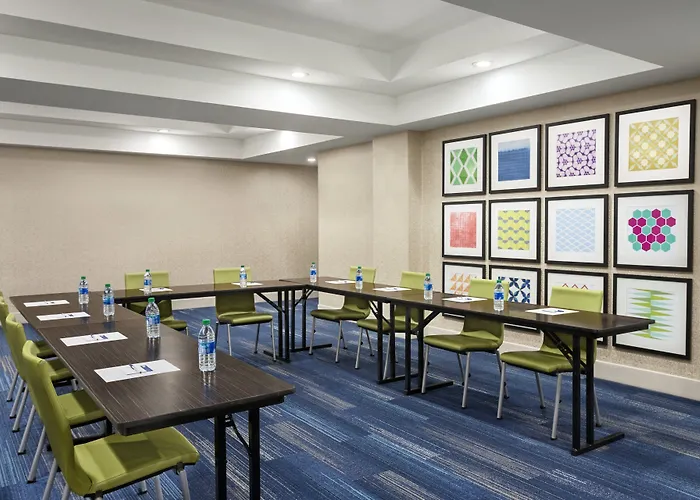Holiday Inn Express Hotel & Suites Durant By Ihg