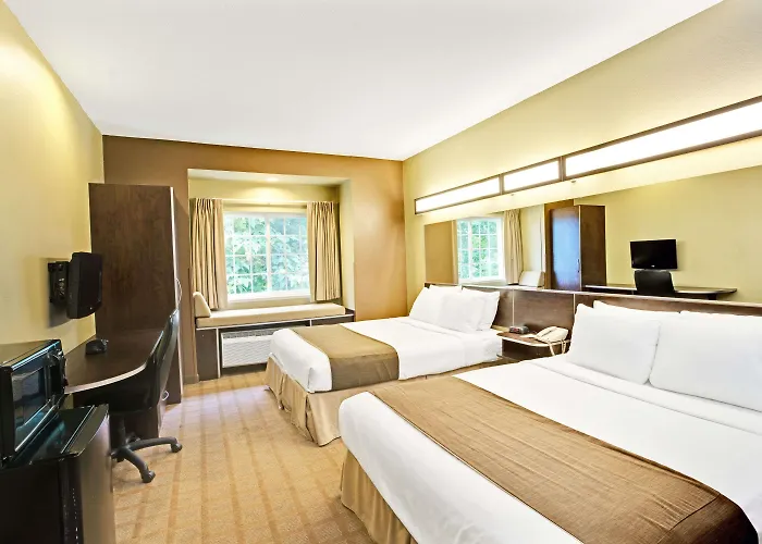 Microtel Inn & Suites By Wyndham Bryson City