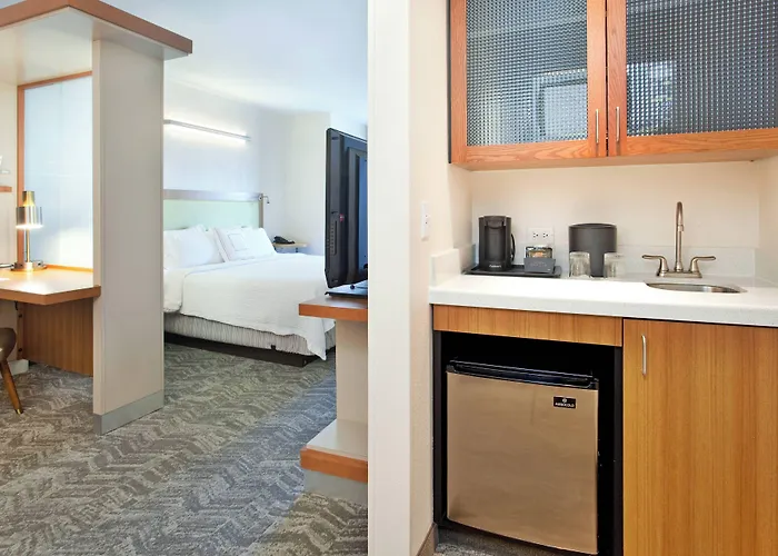 Springhill Suites By Marriott Wichita East At Plazzio