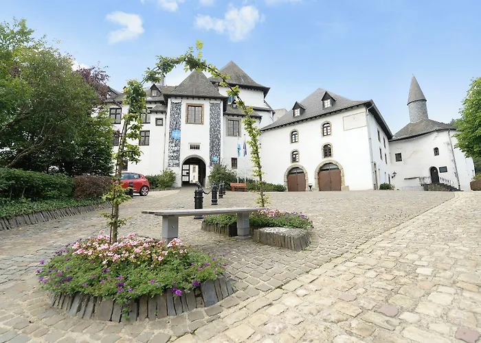 Hotel Du Commerce - Restaurant La Table De Clervaux