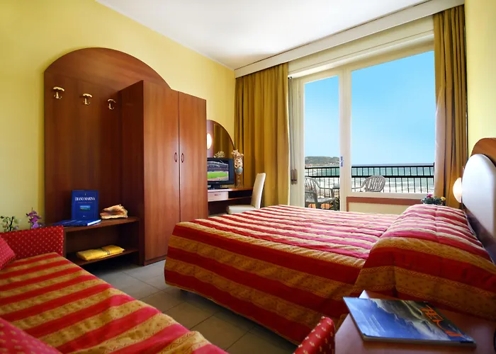Piccolo Hotel