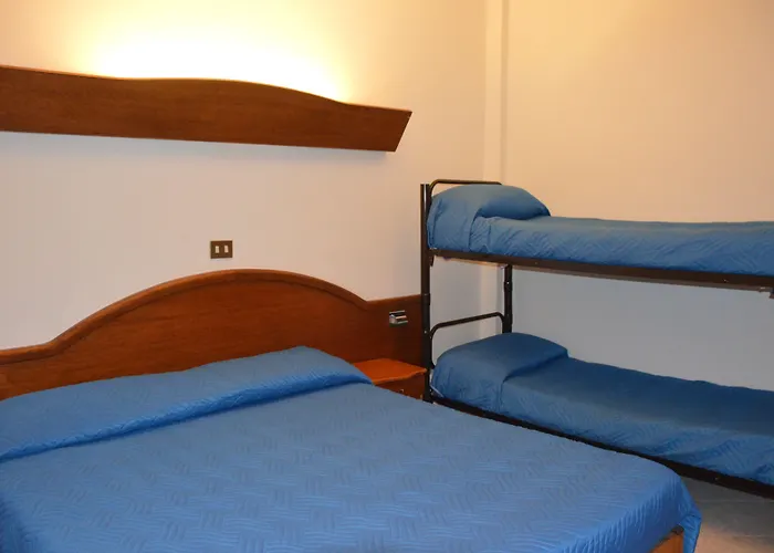 Hr Hotel & Spa