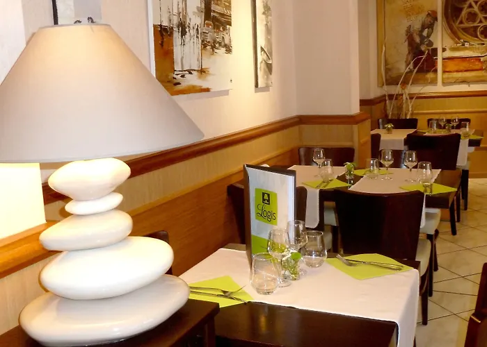 Logis Hotel Restaurant Du Midi - Rodez Centre