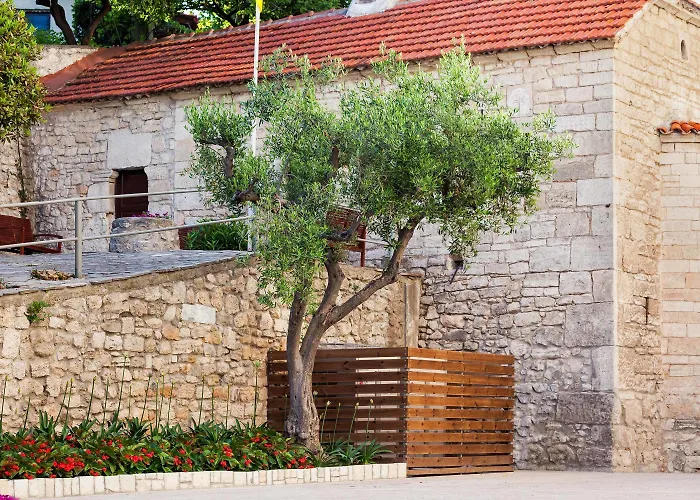 Ammon Zeus Luxury Beach Hotel