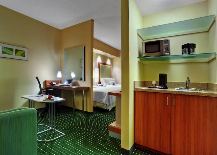 Springhill Suites By Marriott Baton Rouge North / Airport