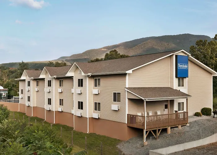 Travelodge By Wyndham Low Moor Near Covington