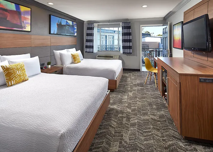 Studio Inn & Suites At Promenade Downey