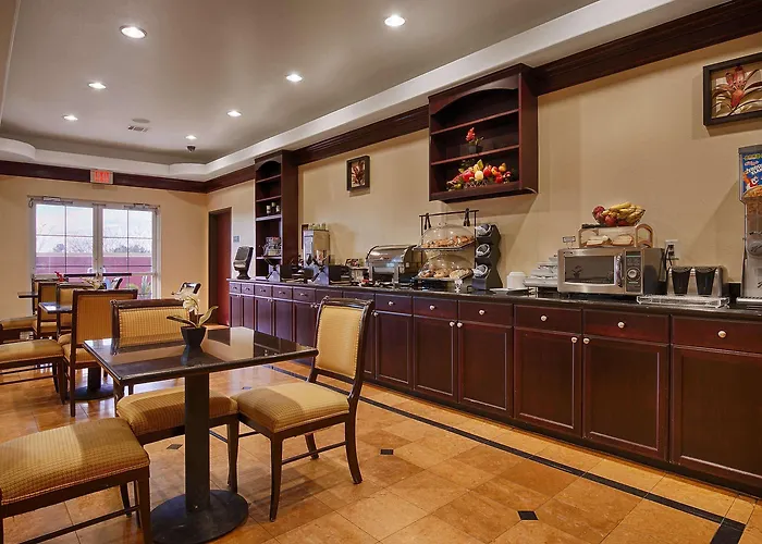 Best Western Plus Manvel Inn & Suites