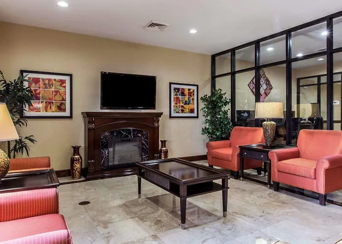 Comfort Suites Waycross