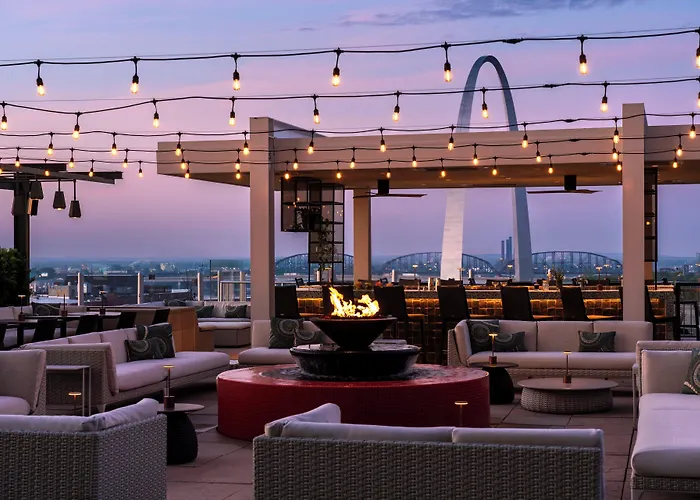 Four Seasons St. Louis