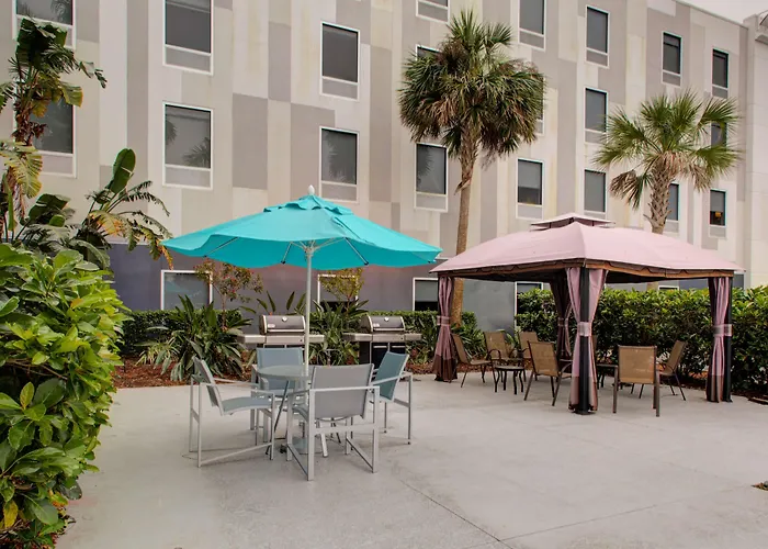 Hampton Inn & Suites Sarasota / Bradenton - Airport