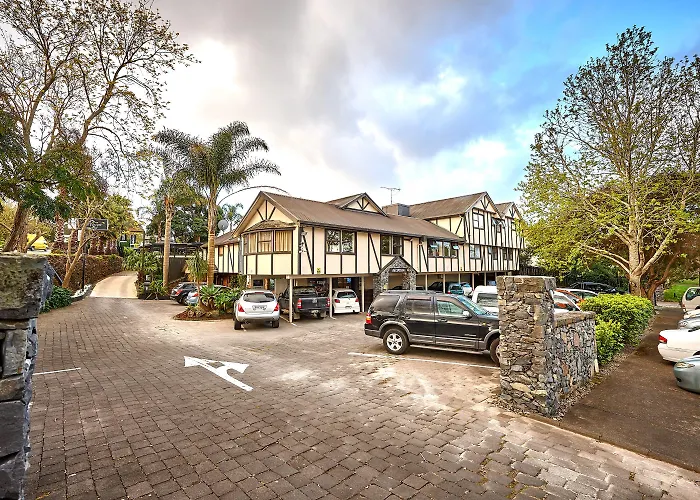 Mount Richmond Hotel