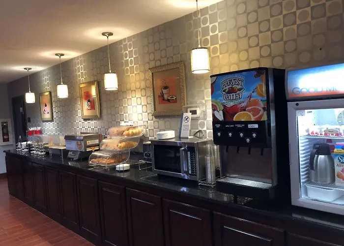 Best Western Plus Goodman Inn & Suites
